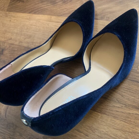 🆕 MK Blue Velvet D'Orsay Heels - Picture 12 of 14